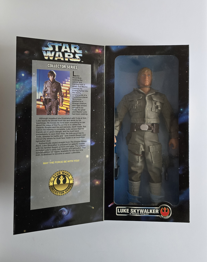 Star Wars - Collectors Series Luke Skywalker in Bespin Fatigues 9" Figure (1996) by Hasbro